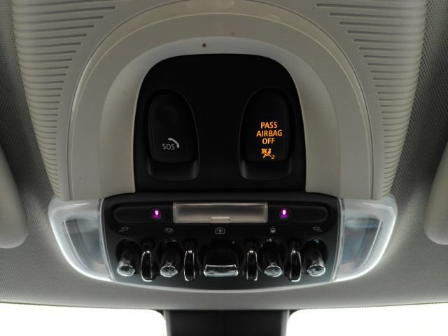 Used 2021 MINI Cooper 4-Door Hardtop FWD image 47