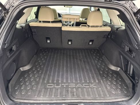 Used 2024 Subaru Outback Limited XT image 28