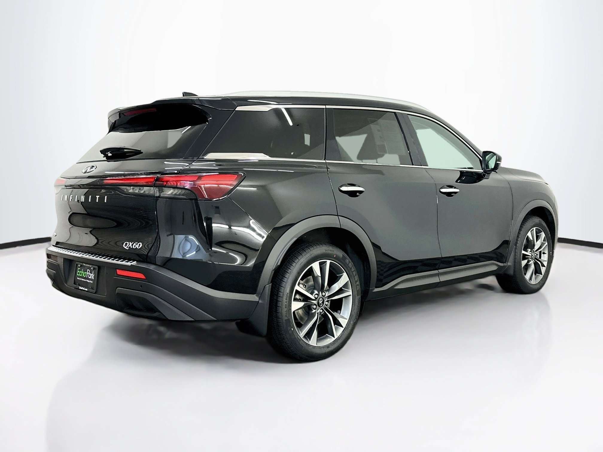 Used 2024 INFINITI QX60 Luxe w/ Cargo Package AWD/4WD image 9
