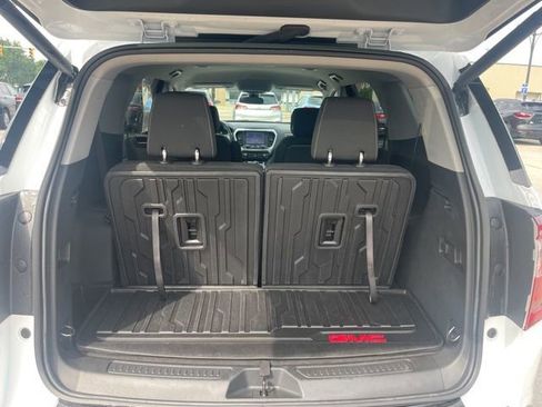 Used 2023 GMC Acadia SLE w/ Driver Convenience Package image 41