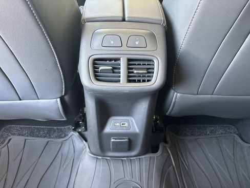 Certified 2023 Buick Envision Avenir FWD image 22