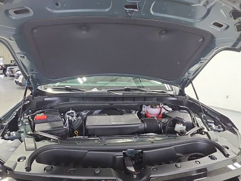 New 2026 Chevrolet Suburban Z71 w/ Comfort Package image 44