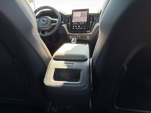 Certified 2026 Volvo XC60 B5 Plus AWD/4WD image 13