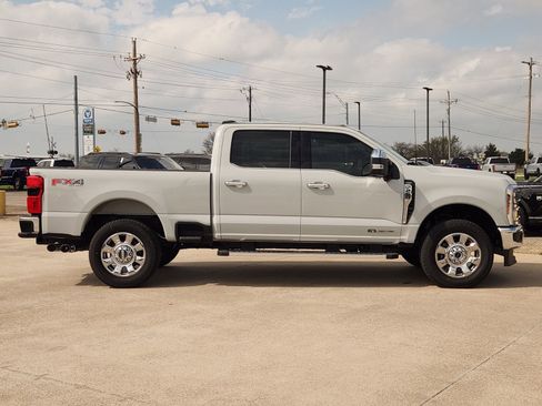 New 2026 Ford F250 Lariat w/ Chrome Package AWD/4WD image 7