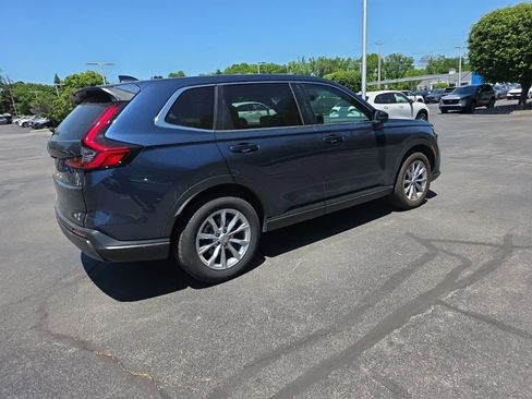 Used 2024 Honda CR-V EX image 7