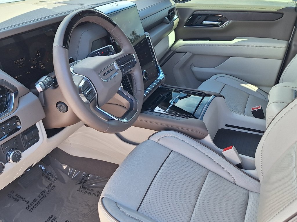 Used 2026 GMC Yukon Denali w/ Denali Reserve Package AWD/4WD image 10