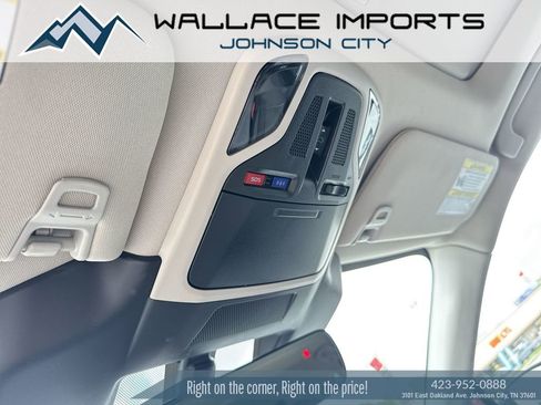 Certified 2025 Subaru Outback Premium image 16