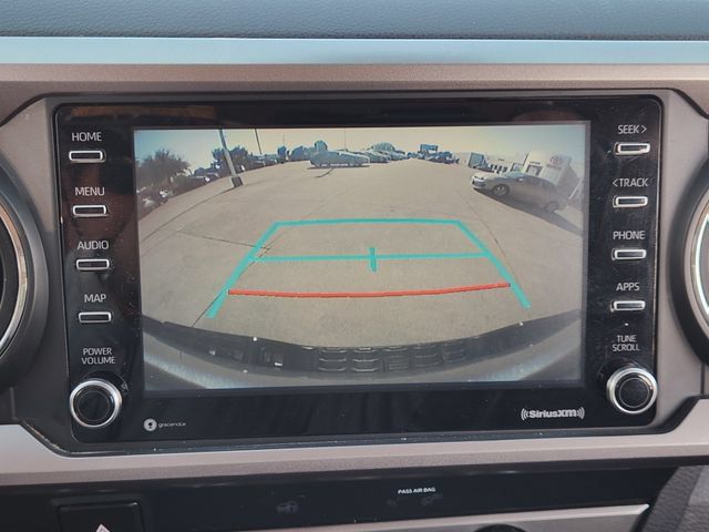 Used 2020 Toyota Tacoma SR5 w/ Technology Package AWD/4WD image 13