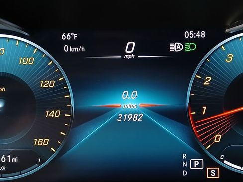 Certified 2022 Mercedes-Benz GLC 300 4MATIC image 29