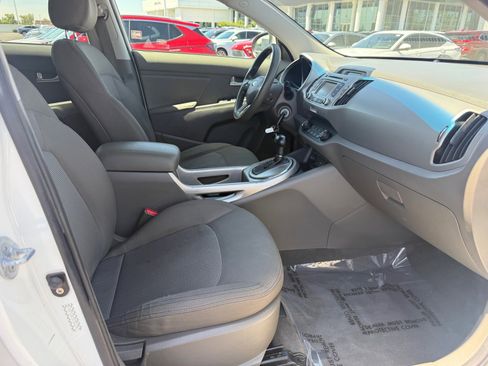Used 2016 Kia Sportage LX w/ Option Group 017 FWD image 29