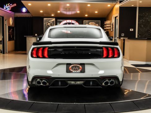 Used 2021 Ford Mustang GT Premium w/ GT Performance Package RWD image 14