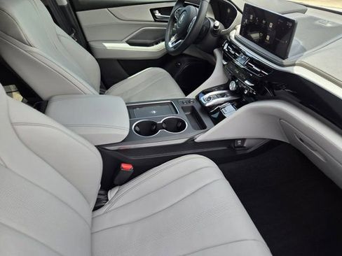 Certified 2026 Acura MDX FWD w/ Technology Package image 14