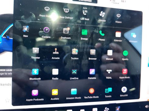 Used 2018 Tesla Model 3 Performance image 27