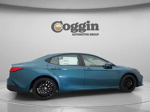 New 2026 Toyota Camry LE image 18