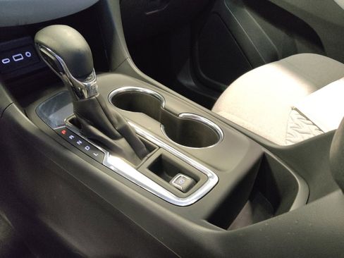 Used 2024 Chevrolet Equinox LS w/ Driver Confidence II Package FWD image 26