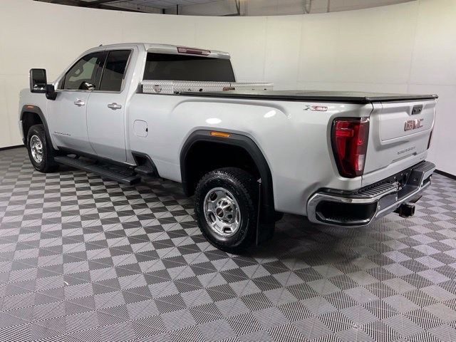 Used 2022 GMC Sierra 2500 SLE w/ X31 Off-Road Package AWD/4WD image 4