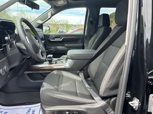 New 2026 Chevrolet Silverado 1500 LT Trail Boss w/ Convenience Package II image 11