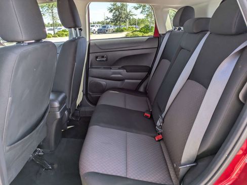 Used 2019 Mitsubishi Outlander Sport ES FWD image 17