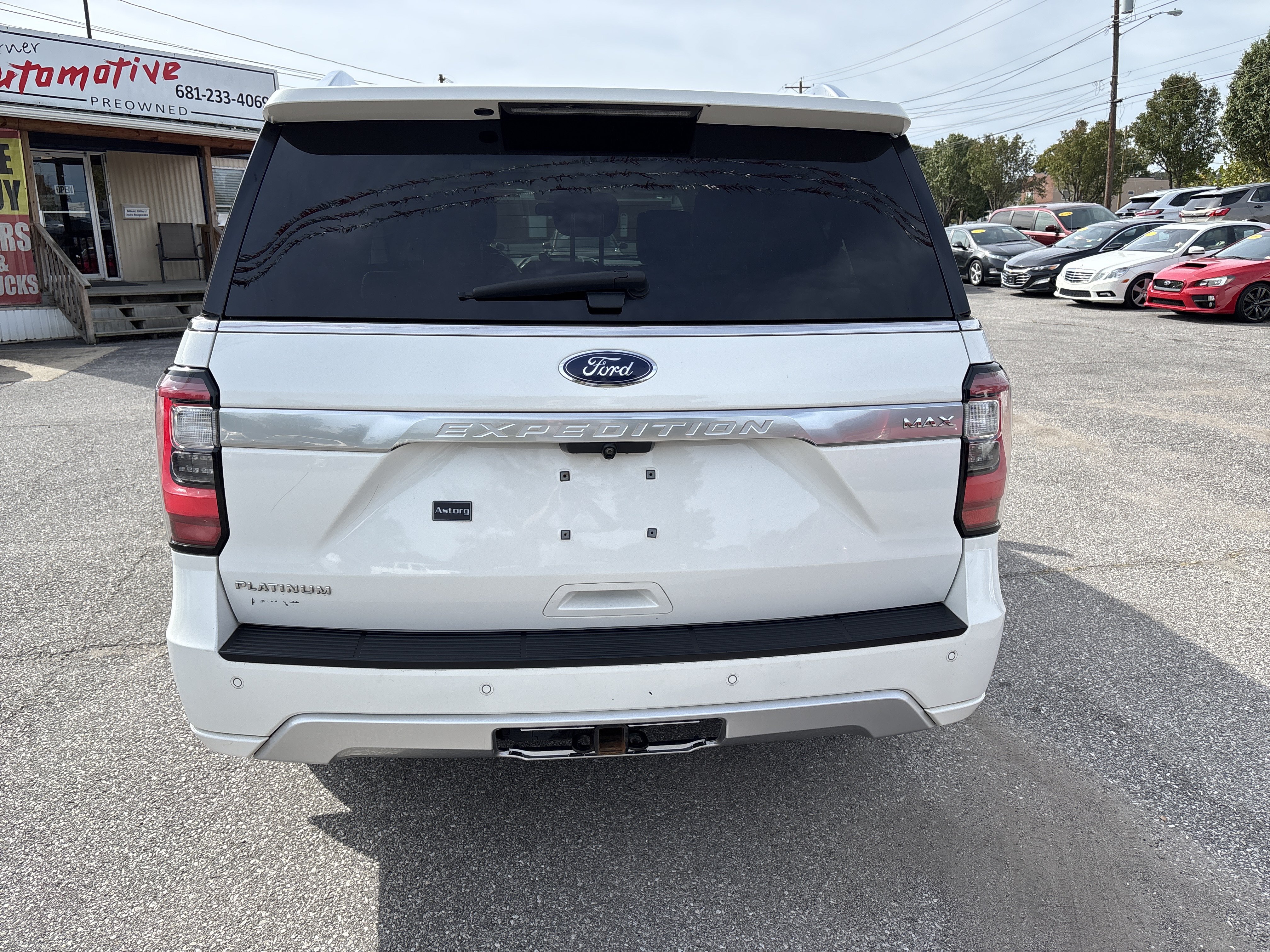 Used 2020 Ford Expedition Max Platinum AWD/4WD image 4