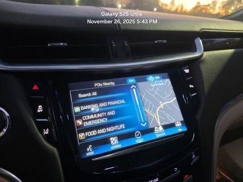 Used 2013 Cadillac XTS Luxury w/ Driver Awareness Package image 9