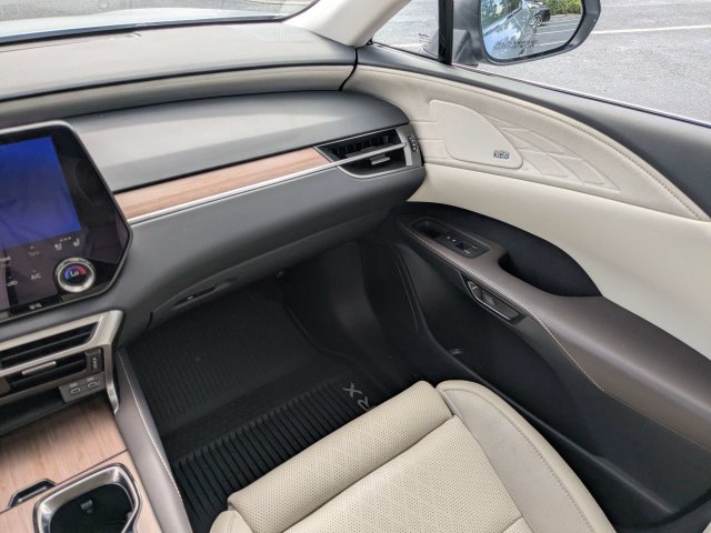 Certified 2026 Lexus RX 350 FWD w/ Convenience Package image 18
