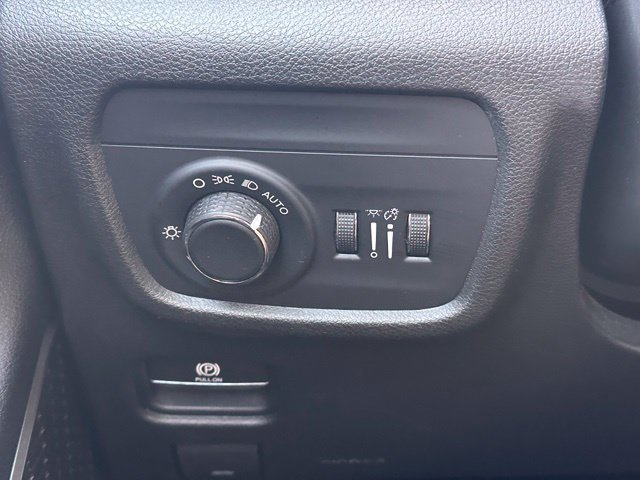 Used 2021 Jeep Grand Cherokee L Laredo AWD/4WD image 20
