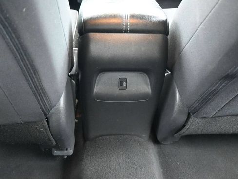 Used 2021 Nissan Sentra SV FWD image 34