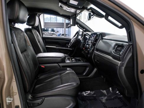 Used 2021 Nissan Titan PRO-4X w/ Off Road Protection Package image 33