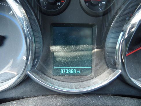 Used 2013 Chevrolet Cruze LTZ w/ Enhanced Safety Package FWD image 16