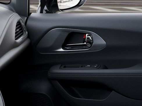 New 2027 Chrysler Pacifica Select FWD image 51