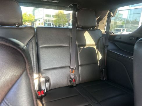 Used 2022 Chevrolet Tahoe High Country w/ Max Trailering Package AWD/4WD image 17