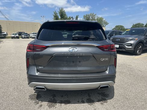 Used 2022 INFINITI QX50 Sensory AWD/4WD image 10