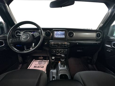 Used 2023 Jeep Wrangler Unlimited w/ Cold Weather Group AWD/4WD image 14
