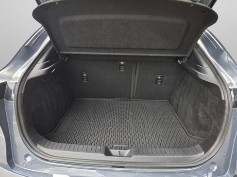 Used 2024 MAZDA CX-30 AWD 2.5 S w/ Preferred Package image 14