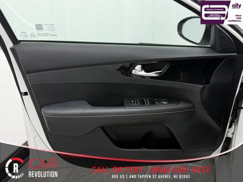 Used 2022 Kia Forte GT-Line w/ GT-Line Technology Package image 37