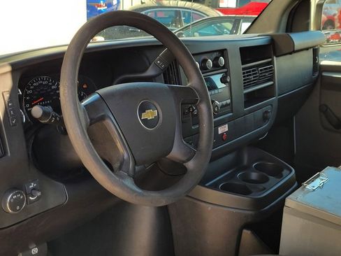 Used 2012 Chevrolet Express 2500 w/ Cold Climate Package image 16