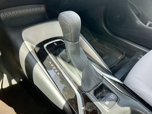 Certified 2022 Toyota Corolla LE FWD image 24