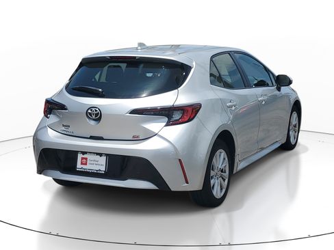 Used 2025 Toyota Corolla SE FWD image 6