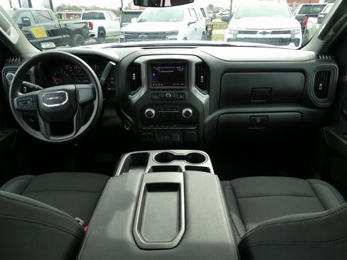 Certified 2025 GMC Sierra 1500 Pro w/ Pro Value Package image 19