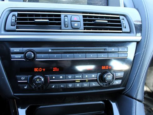 Used 2012 BMW 650i Coupe image 22