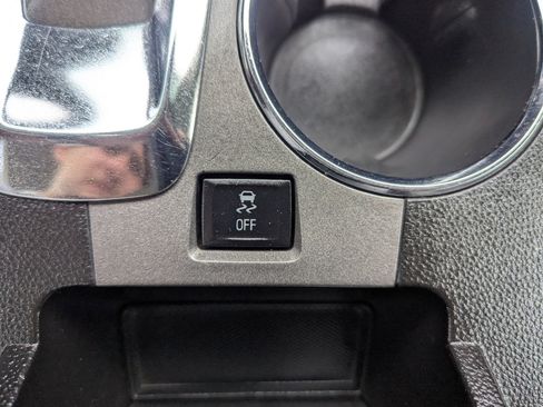 Used 2012 GMC Terrain SLT image 25