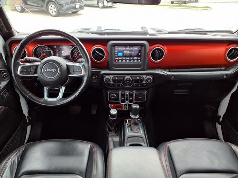 Used 2020 Jeep Gladiator Rubicon w/ Safety Group AWD/4WD image 10