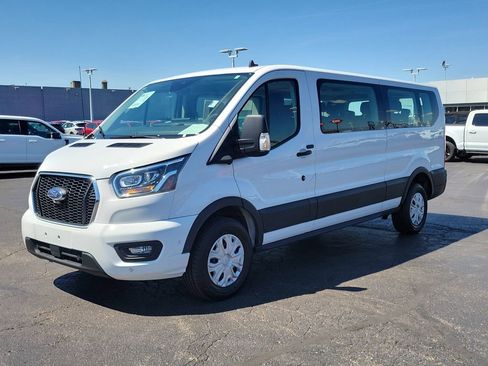 Certified 2023 Ford Transit 350 XLT RWD image 8