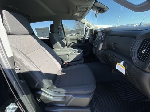 Used 2025 Chevrolet Silverado 2500 Custom w/ Custom Blackout Package image 29