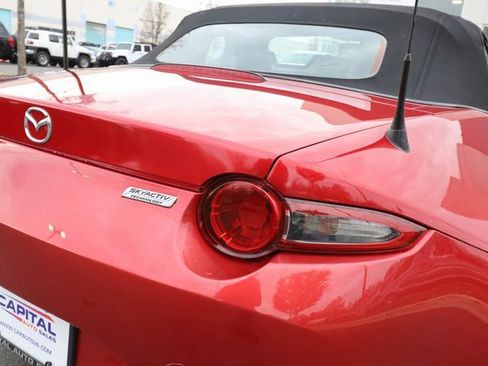 Used 2016 MAZDA MX-5 Miata Sport image 20