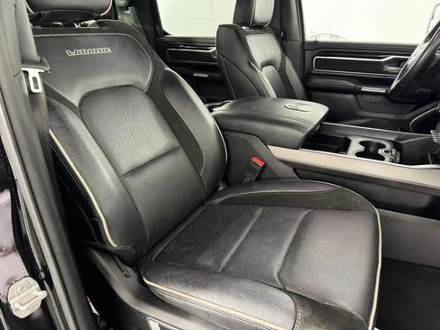 Used 2022 RAM 1500 Laramie w/ Sport Appearance Package AWD/4WD image 34