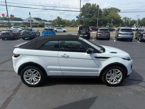 Used 2017 Land Rover Range Rover Evoque HSE Dynamic image 12