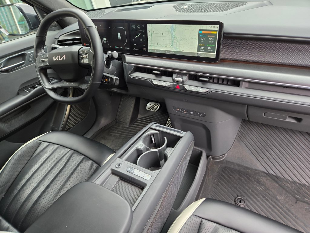 Used 2024 Kia EV9 GT-Line AWD/4WD image 10