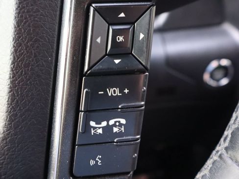 Used 2015 Lincoln Navigator 4WD image 33
