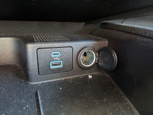 Certified 2023 Ford Escape Active image 33